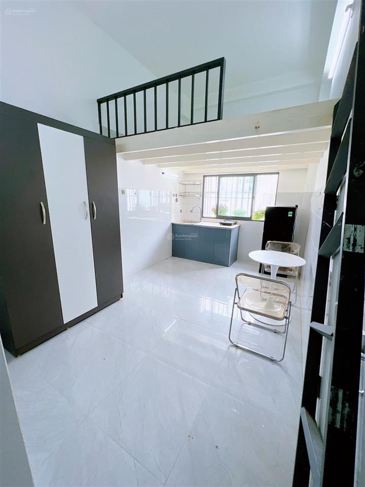 Cho thuê căn hộ duplex 30m2 phụ hợp 3  4 bạn  gần học viện cán bộ
