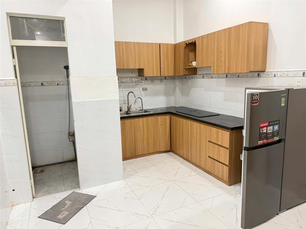 Cho thuê căn hộ 1 phòng ngủ mới 100%  full nt  máy giặt riêng