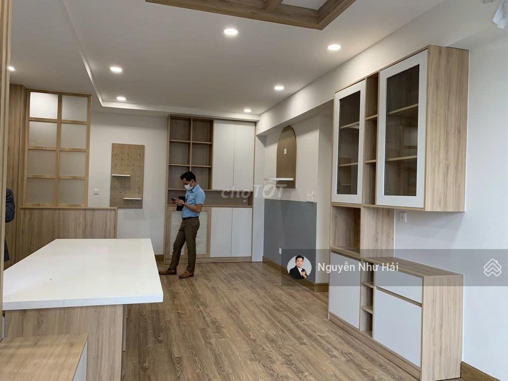 Celadon city  căn cuối 2 phòng ngủ 80m2  view cv  có 102  full nt  giá 5,5 tỷ bao hết