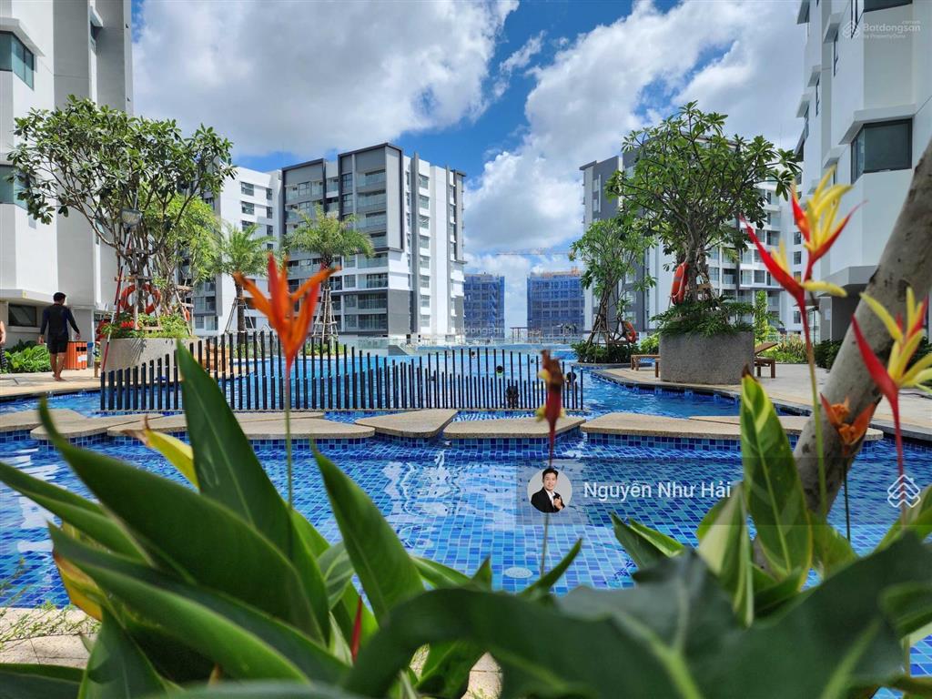 Celadon city  căn cuối 2 phòng ngủ 80m2  view cv  có 102  full nt  giá 5,5 tỷ bao hết