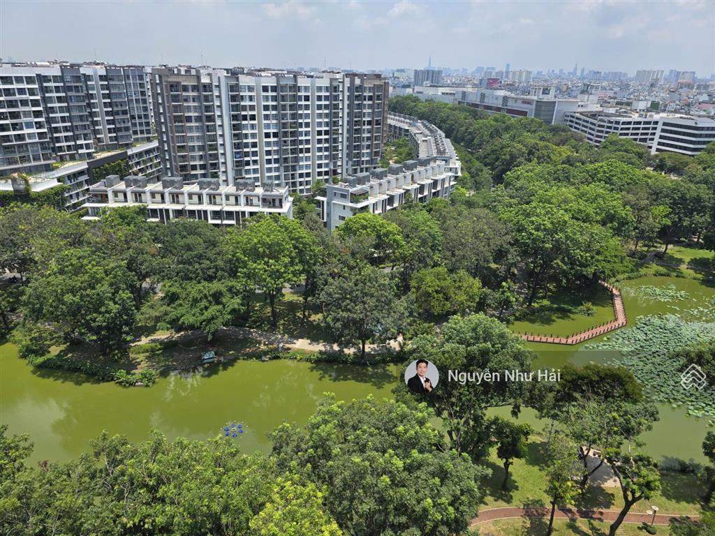 Celadon city  căn cuối 2 phòng ngủ 80m2  view cv  có 102  full nt  giá 5,5 tỷ bao hết