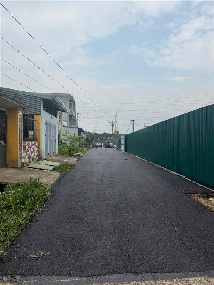Ngay ngã tư xuân mai, cần bán lô đất full thổ cư giá 1,1tỷ/lô sát vành đai 5. cho thuê 700tr/năm