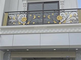 Chính chủ cần bán nhà phường chương mỹ, 45m2, giá 5.7 tỷ, ngõ thông, ô tô , kd nhỏ, view thoáng
