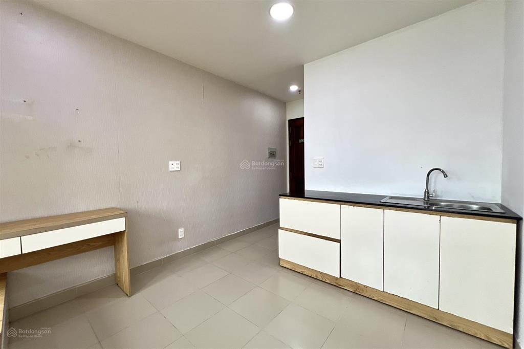 Cho thuê nhà trọ 175 nguyễn thị thập, 5 triệu, 20m2 siêu hot