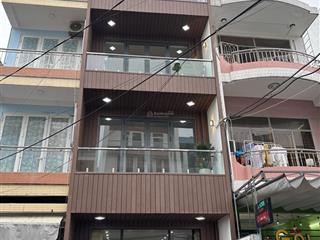 Bán nhà riêng tại 132 huỳnh thúc kháng, 11,5 tỷ, 70m2, 7pn, 5wc, đẹp, nhiều tiện ích