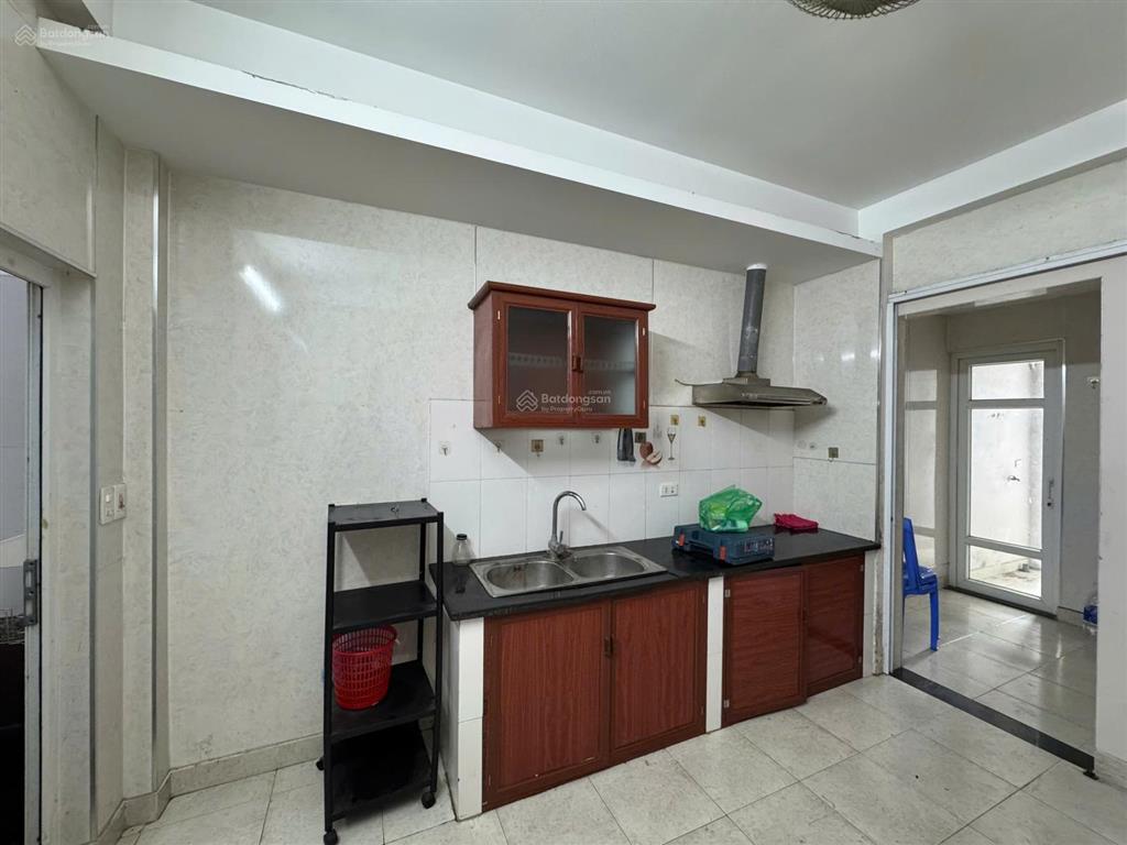 Cho thuê cc mini 1pn, 1wc, 36m2, giá tốt 4,5 triệu tại số 4 ngõ 63/23 trần quốc vượng, cầu giấy, hn