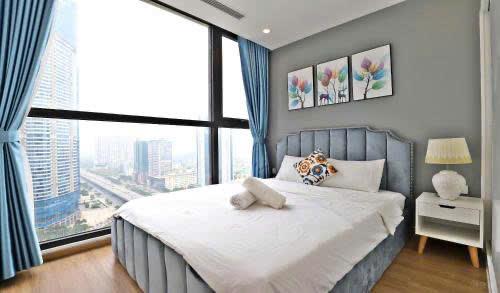 Chính chủ bán 3pn view hồ vinhomes skylake phạm hùng full đồ, thương lượng giá tốt