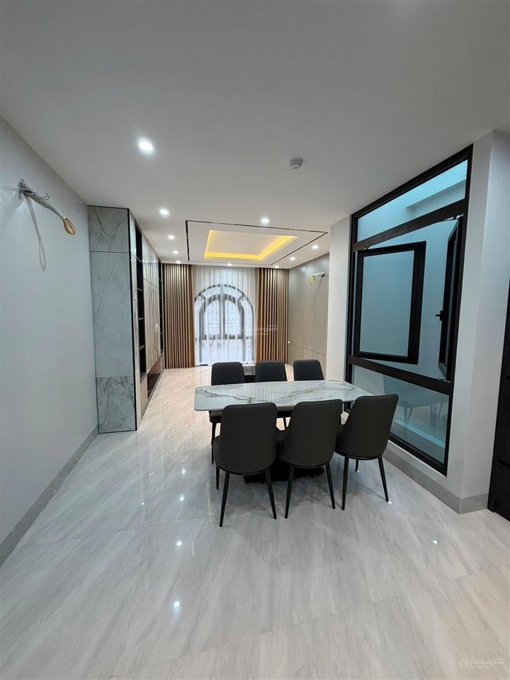 Nhà phố nguyễn thị định  cầu giấy, dt 80m² x 6 tầng thang máy, hai thoáng, ô tô đỗ.  0988 138 ***
