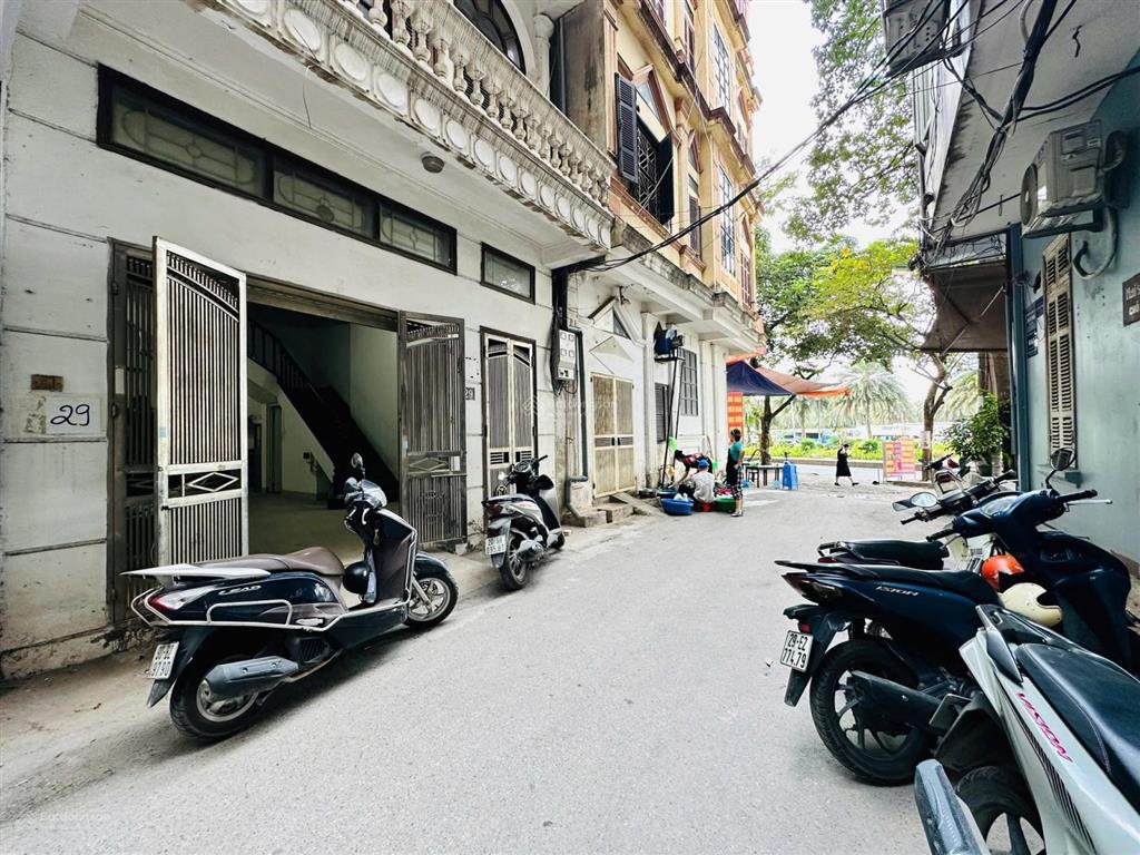 Nhà phố nguyễn thị định  cầu giấy, dt 80m² x 6 tầng thang máy, hai thoáng, ô tô đỗ.  0988 138 ***