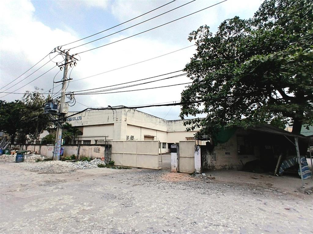 Bán nhà quốc lộ 1a 4.032m²  đất công nghiệp có nhà xưởng  lô góc  quận 12  giá 300 tỷ