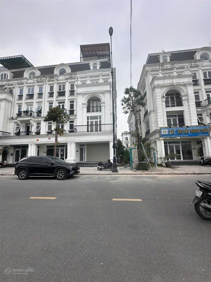 Cho thuê biệt thự louis đại mỗ. dt 120m. full điều hòa, thang máy. giá chỉ 26 triệu