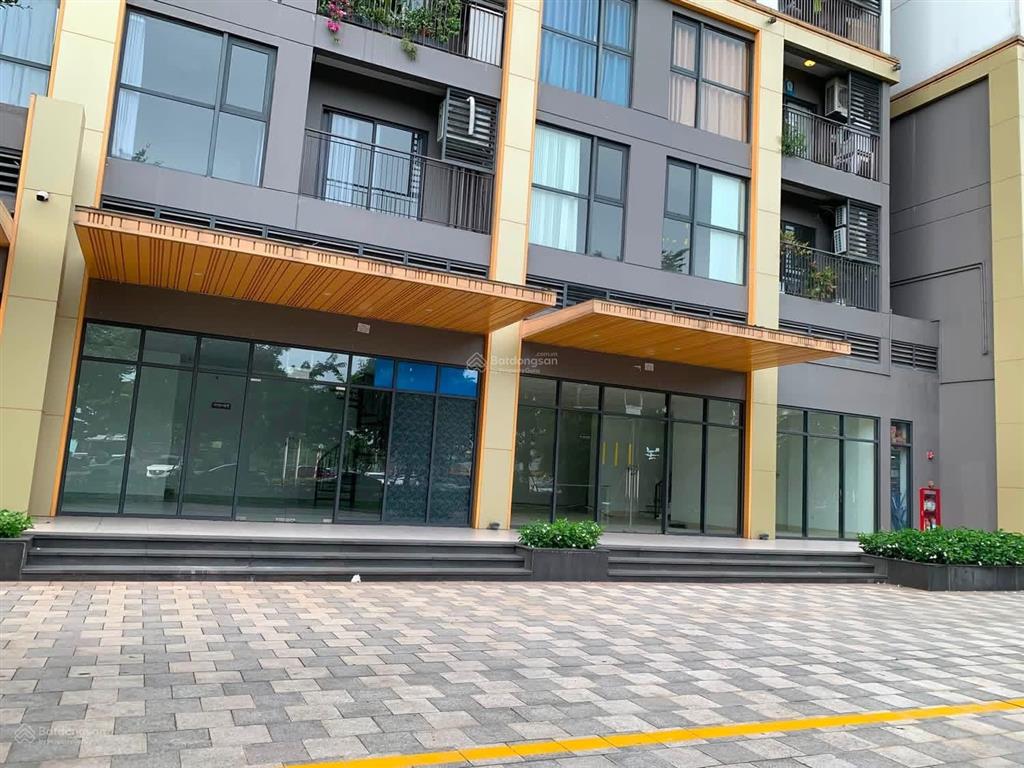 Cho thuê shop chân đế vinhomes ocean park 1 đón dòng khách mỗi ngày!