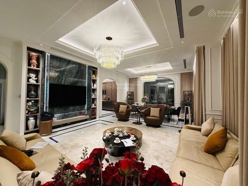 Chỉ 30 triệu thuê ngay biệt thự song lập view hồ full nội thất đẹp
