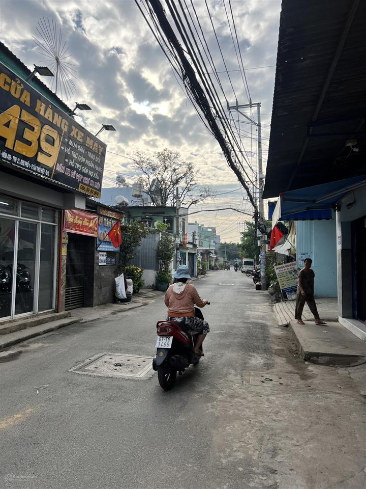 Nhà mặt tiền  tân thới hiệp 21  100m2  4mx25m  nhỉnh 6 tỷ thương lượng