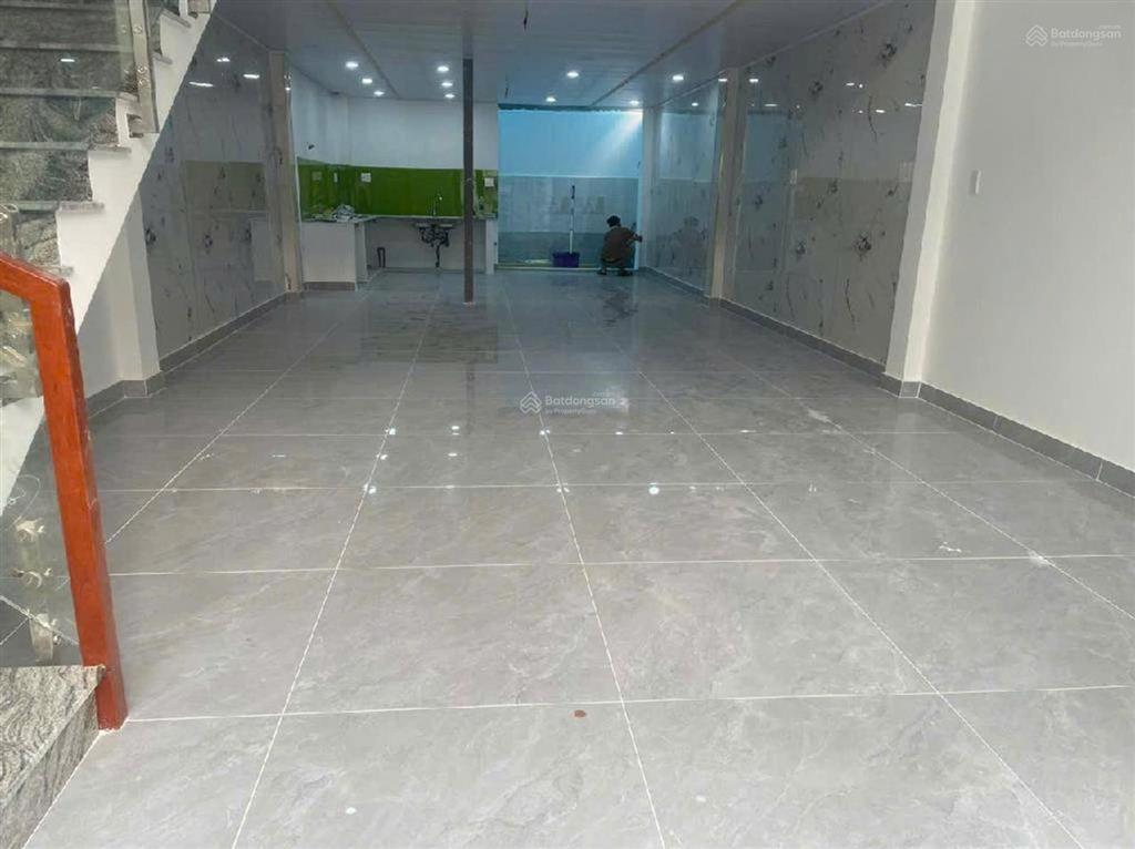 Nhà hẻm tải 10m thông lê văn khương q12 5m x 18m dòng tiền 10tr/th nhỉnh 5ty tl