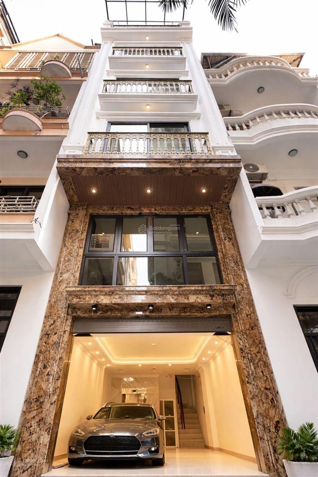 Nhà phân lô vỉa hè  đường vành đai 3.5 & trịnh văn bô  ô tô trong nhà  53mx 6 tầng  chỉ 14 tỷ