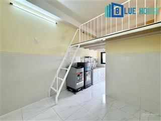 Cho thuê phòng ban công full nt, rộng 30m2, bảo vệ 24/7, giờ giấc tự do, gần ngay đầm sen