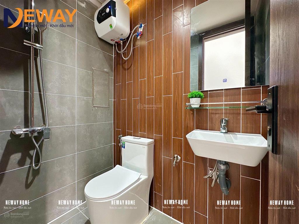 Cho thuê căn hộ dịch vụ mới xây cao cấp, full nt ngay đầm sen, có thang máy, bãi xe ô tô