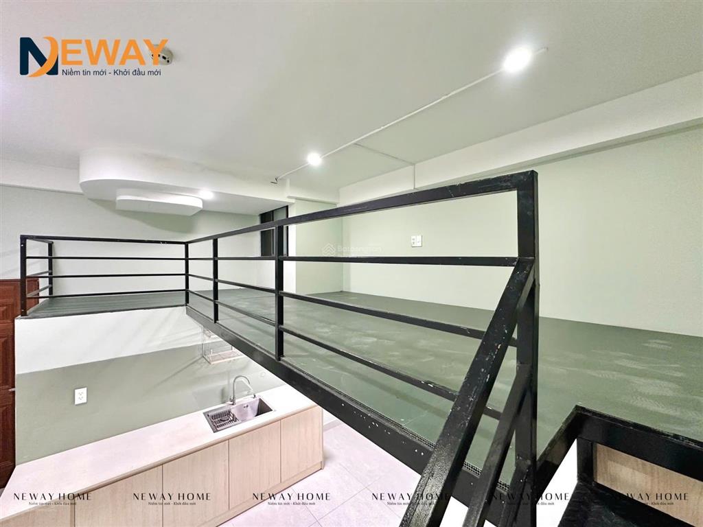 Cho thuê phòng trọ rộng 30m2 ngay etown cộng hòa, full nt, thang máy, giờ giấc tự do