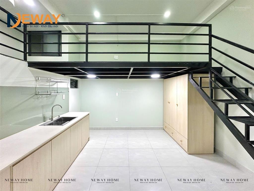 Cho thuê phòng trọ rộng 30m2 ngay etown cộng hòa, full nt, thang máy, giờ giấc tự do