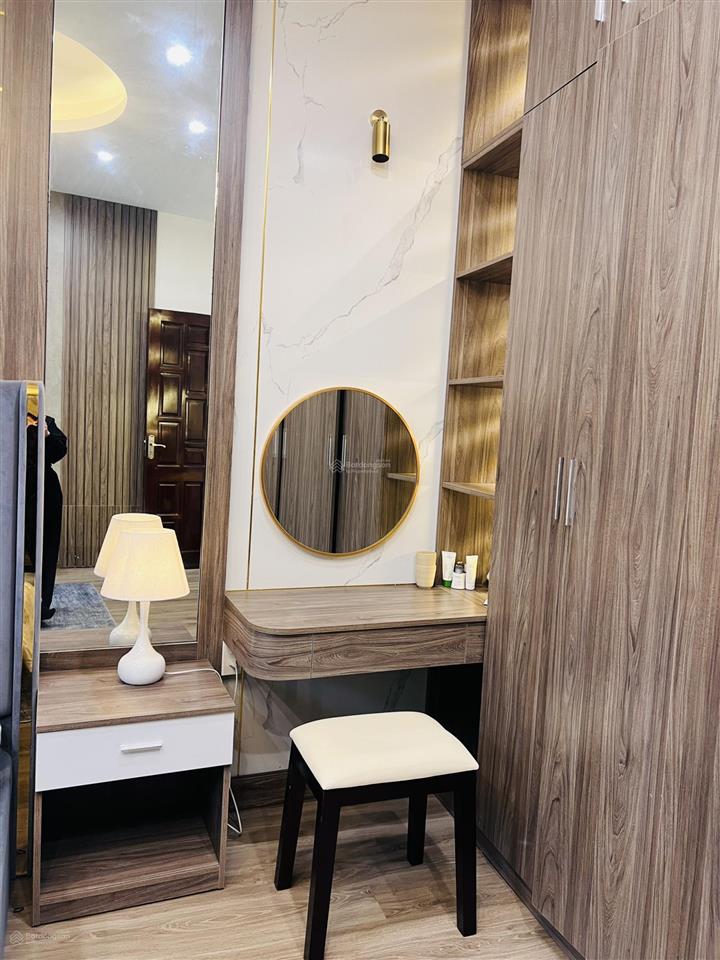 Cho thuê nr 150m2, 10 triệu vnd/tháng, 2pn, 2wc có sân vườn tại 2b ngõ 42 an dương vương, hà nội