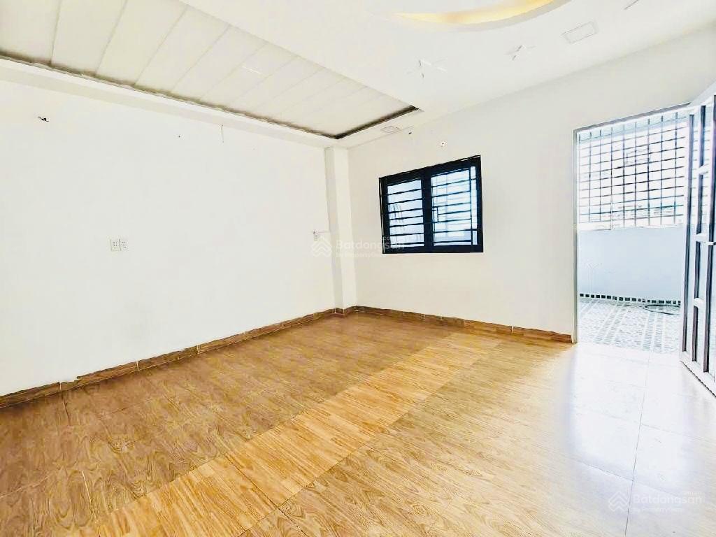 Bán nhà bình tân 4tầng btct 90m2 lê đình cẩn gần khu tên lửa giá 7.5tỷ  hẻm 2 xe hơi né nhau  shr