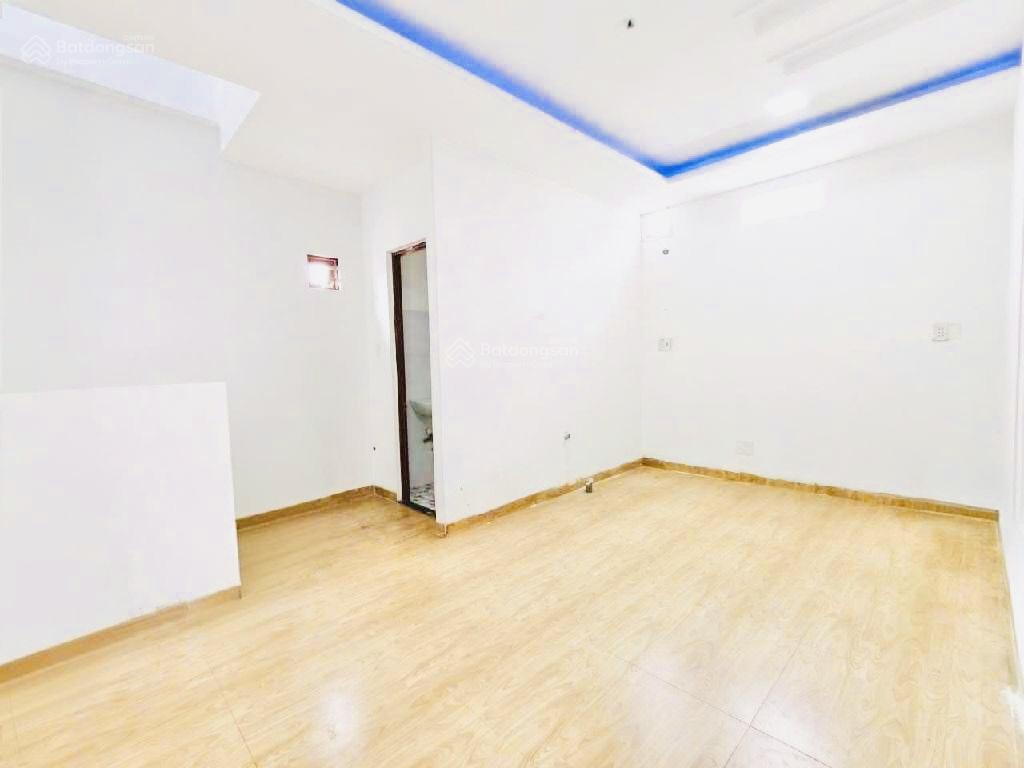 Bán nhà bình tân 4tầng btct 90m2 lê đình cẩn gần khu tên lửa giá 7.5tỷ  hẻm 2 xe hơi né nhau  shr