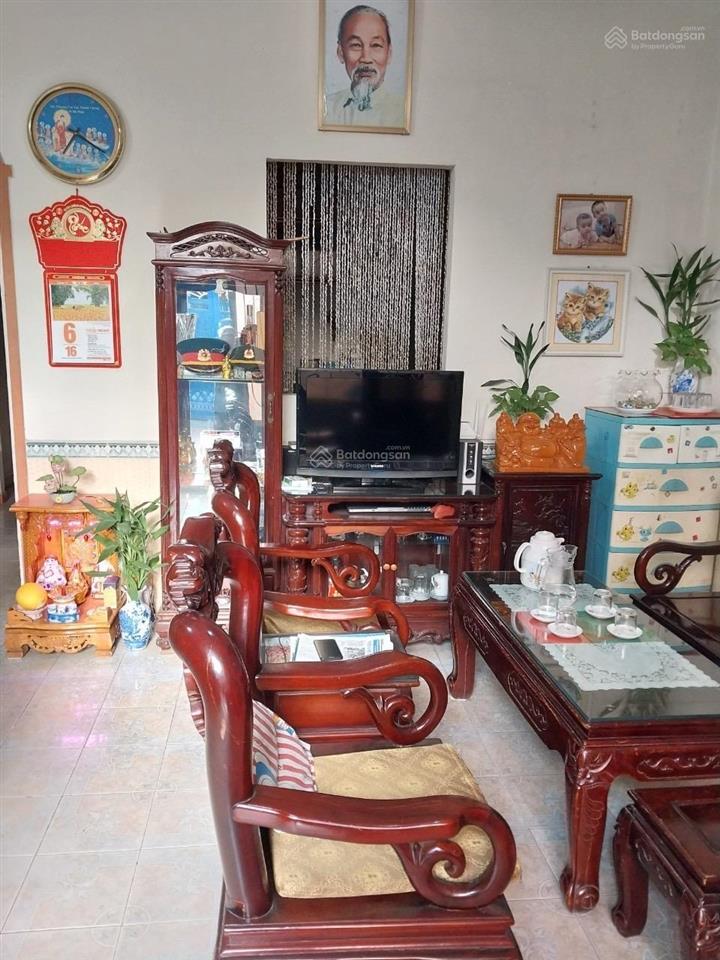 Nhà bình tân giảm mạnh 1,5tỷ còn 6.3tỷ hẻm xe hơi sát bên hương lộ 2  lê văn quới  tiện xây mới