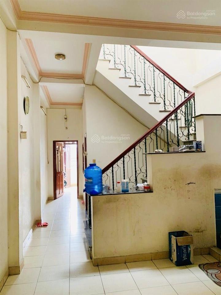 Bán nhà bình tân đúc 3tầng 86,2m2(4.5x19) giá 7.99tỷ  hẻm xe tải thông giáp q6  shr chính chủ