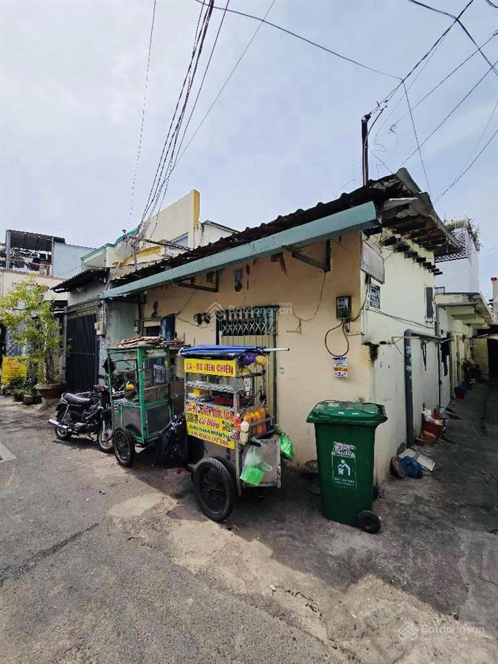 Nhà bình tân 111,8m2 tiện mua xây chdv mua đầu tư giữ tiền giá 7.8tỷ  sát ngã 4 bốn xã  shr chuẩn