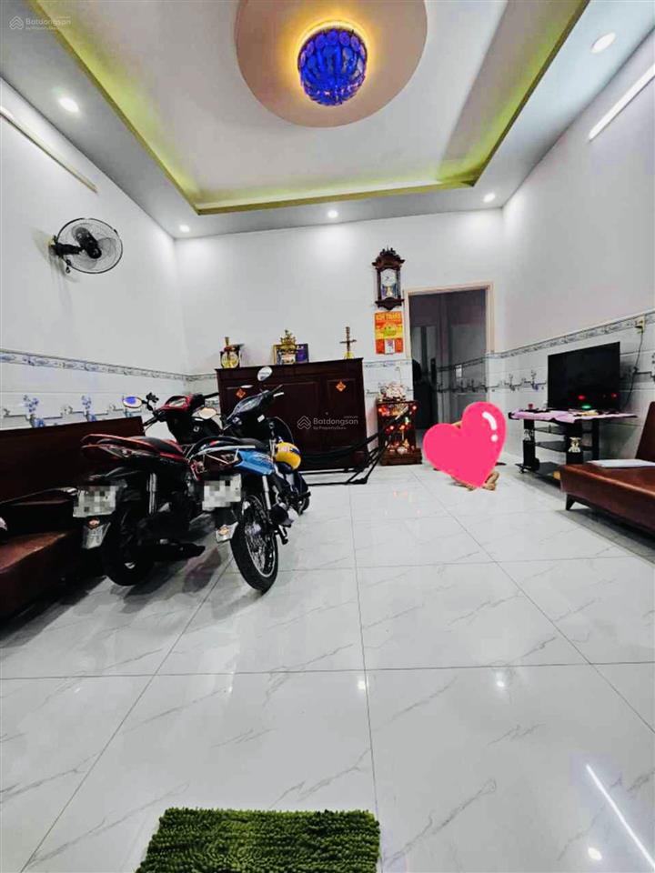 80m2 2tầng btct sát mặt tiền chỉ 4.7tỷ (chủ ngộp trả là bán), kinh dương vương giáp aeon bình tân