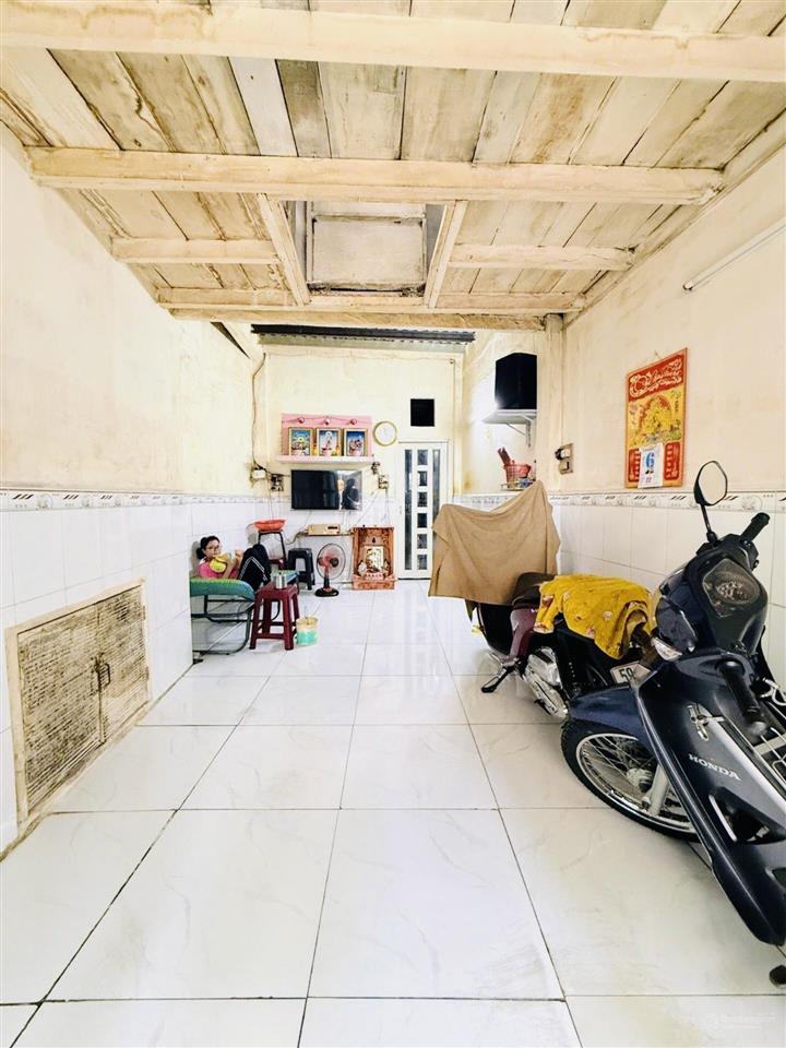 55m2 2tầng cũ tiện xây mới hxh thông tỉnh lộ 10 chỉ 3.2tỷ, ngay chợ lê đình cẩn hợp kinh doanh, shr