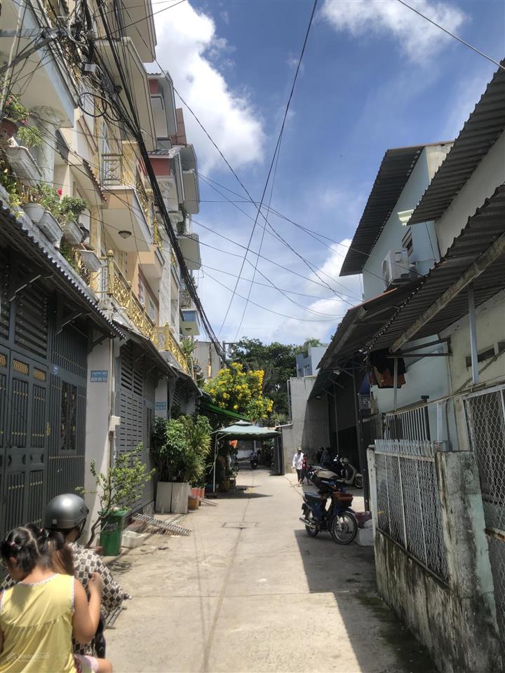 50m2 hai mặt tiền trước sau hxh ngay tỉnh lộ 10 giáp khu tên lửa bình tân, shr vuông sang tên nhanh