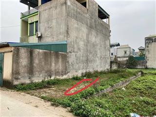 Chính chủ bán đất trục sân bóng đỗ hà vào đấu giá hoàng xá.