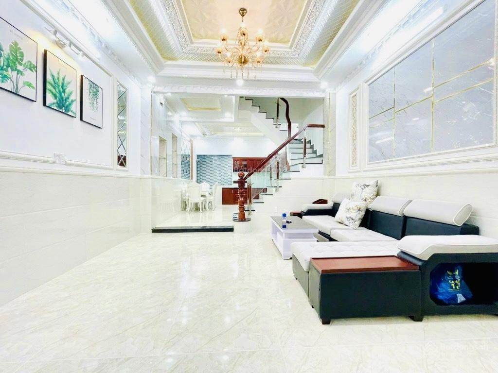 Nhà 4 tầng huỳnh thị đồng sát q7 nhà bè 4.6x12m hẻm 8m full nội thất 7.19 tỉ