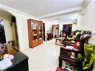 Bán gấp tập thể bách khoa 85m2, 3 ngủ, 2 vs nhỉnh 4t. khu vực hiếm nhà bán, sổ đỏ cc. ô tô đỗ cửa