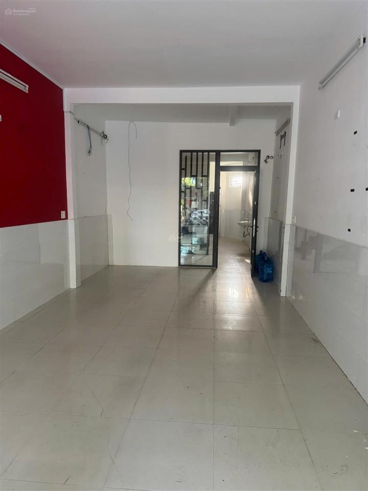 Nhà 2 tầng mặt tiền đường phan bội châu vị trí vip kinh doanh đẳng cấp trung tâm huế