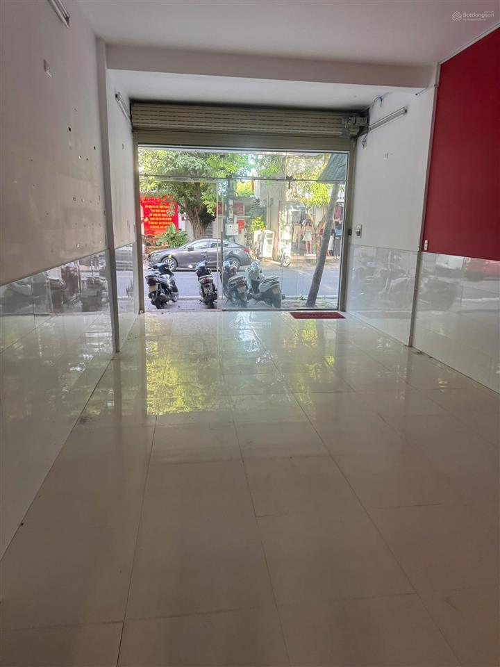 Nhà 2 tầng mặt tiền đường phan bội châu vị trí vip kinh doanh đẳng cấp trung tâm huế