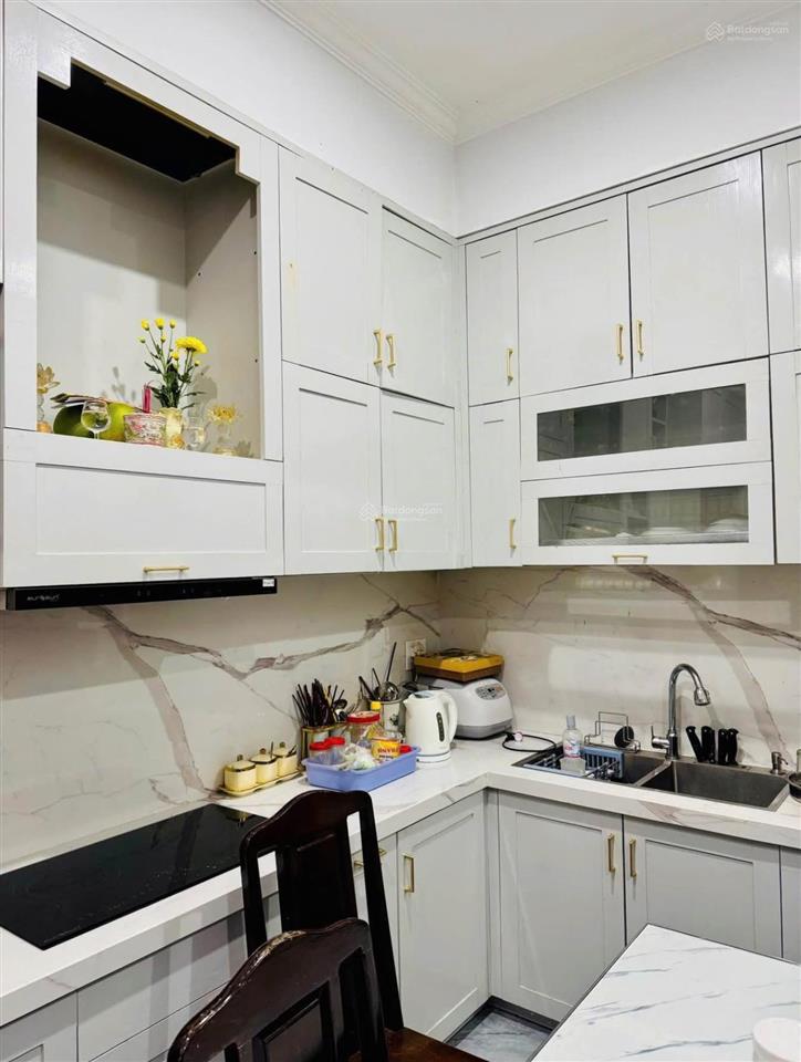 Nhà mặt tiền đường hàn thuyên , khu vực nội thành hàng hiếm phù hợp kinh doanh và làm homestay