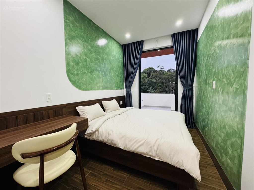 Homestay 3 tầng 5 phòng đầy đủ nội thất cạnh khu du lịch làng hương huế