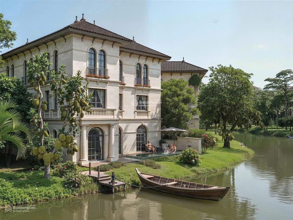 Em học chuyên hàng biệt thự vip live cđt ở alluvia city, diện tích 200m2 mặt hồ