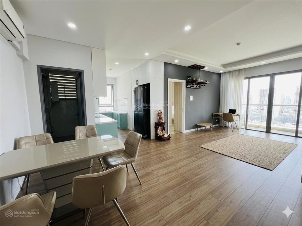 Hiếm! gấp 90m2 giá chỉ 9ty6 full nội thất view đẹp đảo kim cương