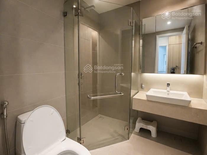 Hiếm! gấp 90m2 giá chỉ 9ty6 full nội thất view đẹp đảo kim cương
