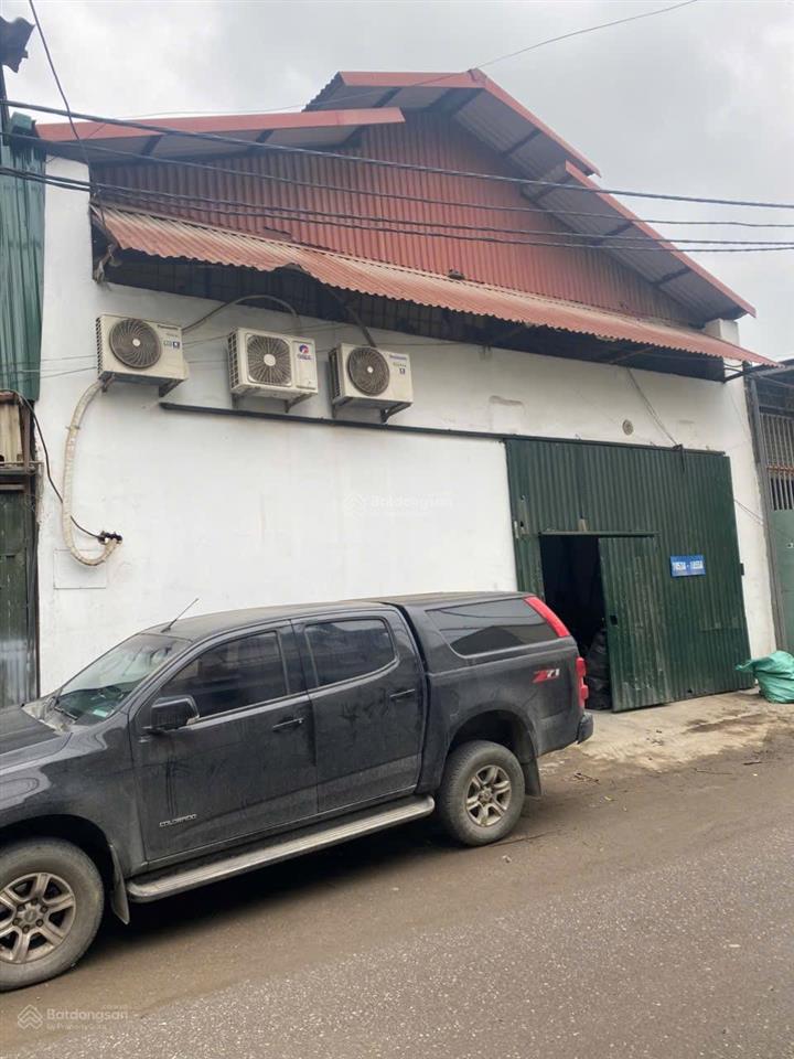 Bán nhà xưởng 250m2 tại đường phúc diễn