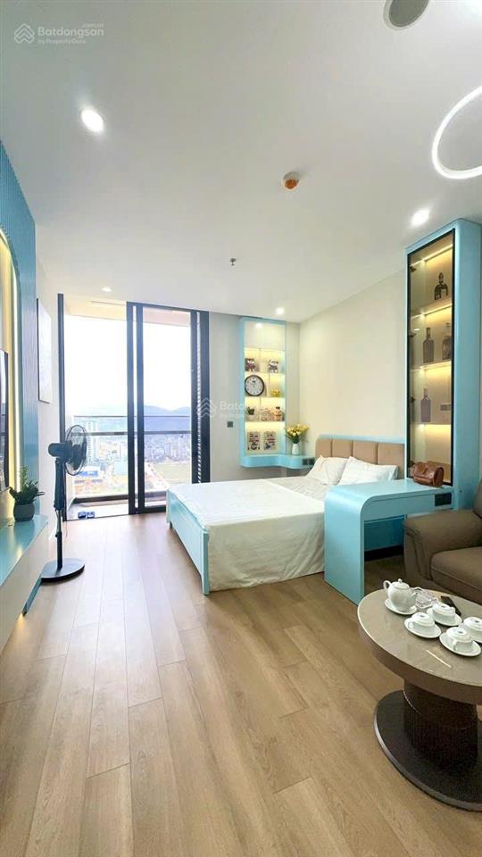 Bán căn studio icon40  2tỷ050 bao 5% sổ toà icon40  bãi cháy view hồ nhạc nước