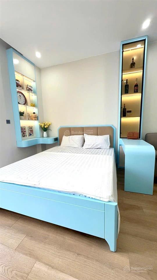 Bán căn studio icon40  2tỷ050 bao 5% sổ toà icon40  bãi cháy view hồ nhạc nước