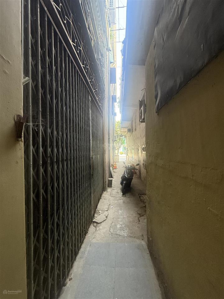 Nhà riêng đẹp xuất sắc tại 154/2, 23/10, p tây nhatại 154/2, 23/10, p tây nha trang, 2,8 tỷ, 21,9m2