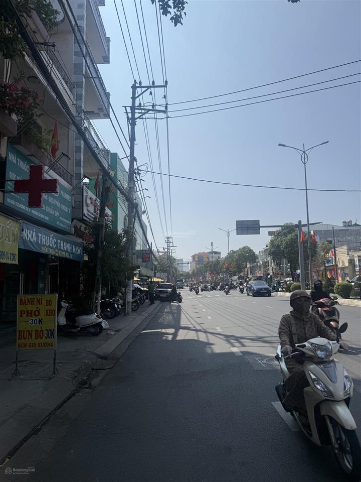 Nhà riêng đẹp xuất sắc tại 154/2, 23/10, p tây nhatại 154/2, 23/10, p tây nha trang, 2,8 tỷ, 21,9m2