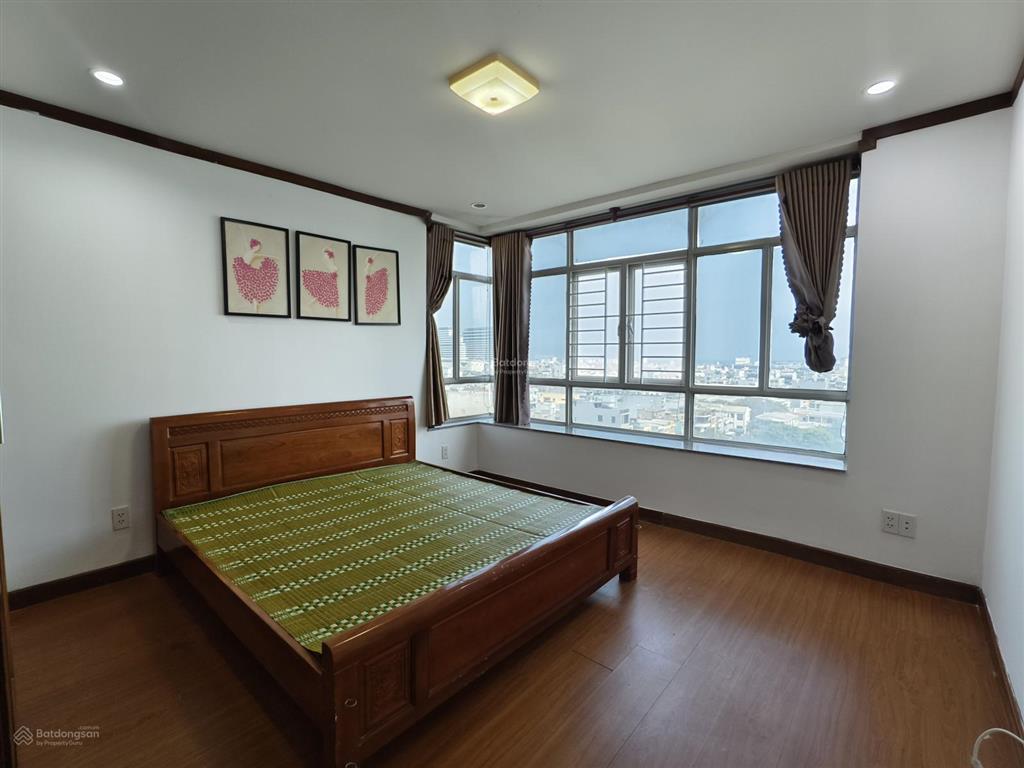 Hiếm có chỉ 1 căn 94m2, 2pn nhìn view hồ và biển mà giá chỉ 3.3 tỷ