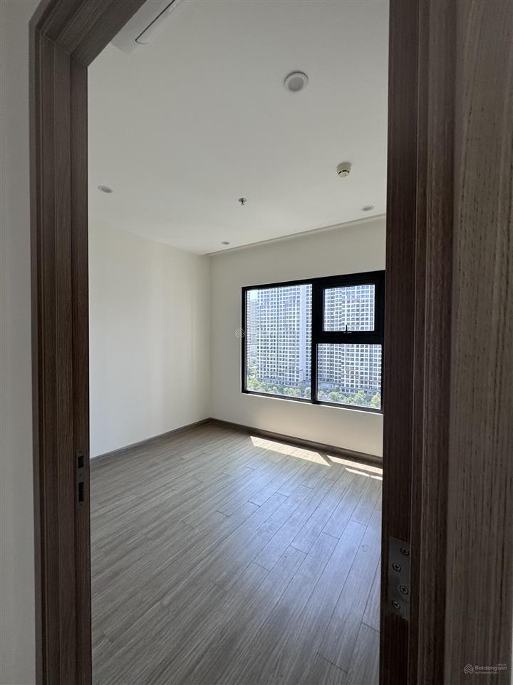 Bán cc tại the origami  vinhomes grand park, 3,6 tỷ, 70m2, 2pn, 2wc, giá cực chất